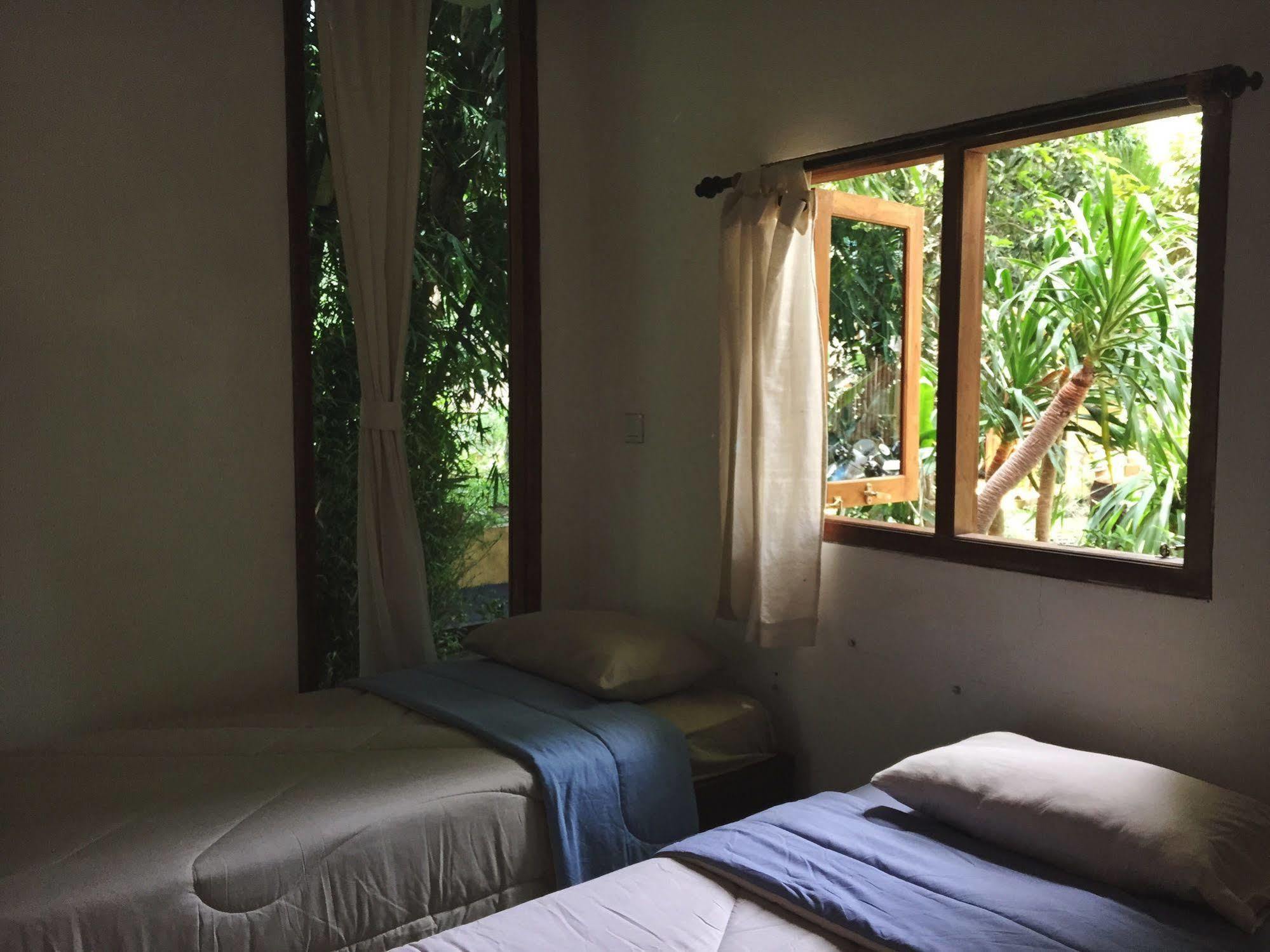 Shanti Toya Ashram Mambal Ngoại thất bức ảnh